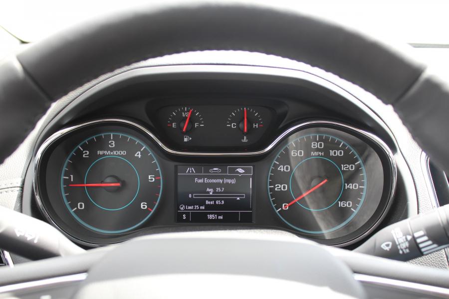 Панель приборов Chevrolet Cruze Diesel 2017 года  (NA) (фото 44 из 52)